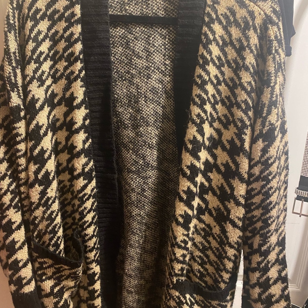Suzy shier cardigan